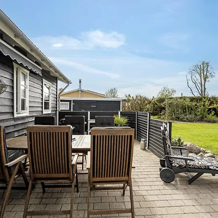 Сasa de vacaciones Dania - 500m From The Sea By Interhome Bøtø By