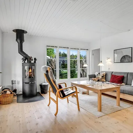 Dania - 500m From The Sea By Interhome *