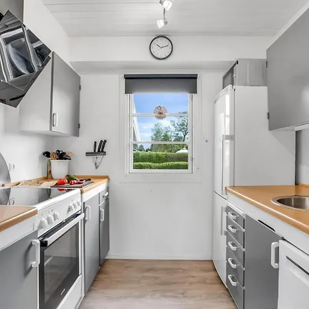 Dania - 500m From The Sea By Interhome Bøtø By